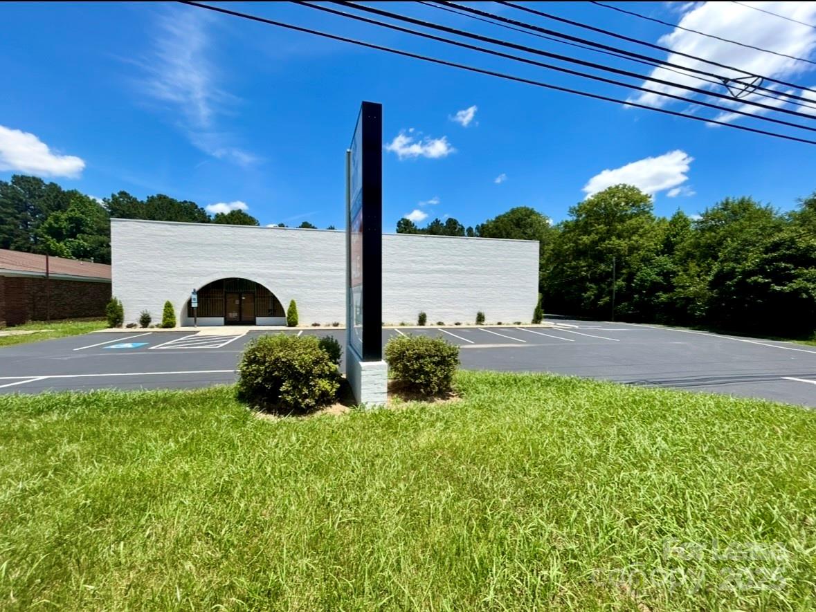 2520 W Roosevelt Boulevard Monroe NC 28110