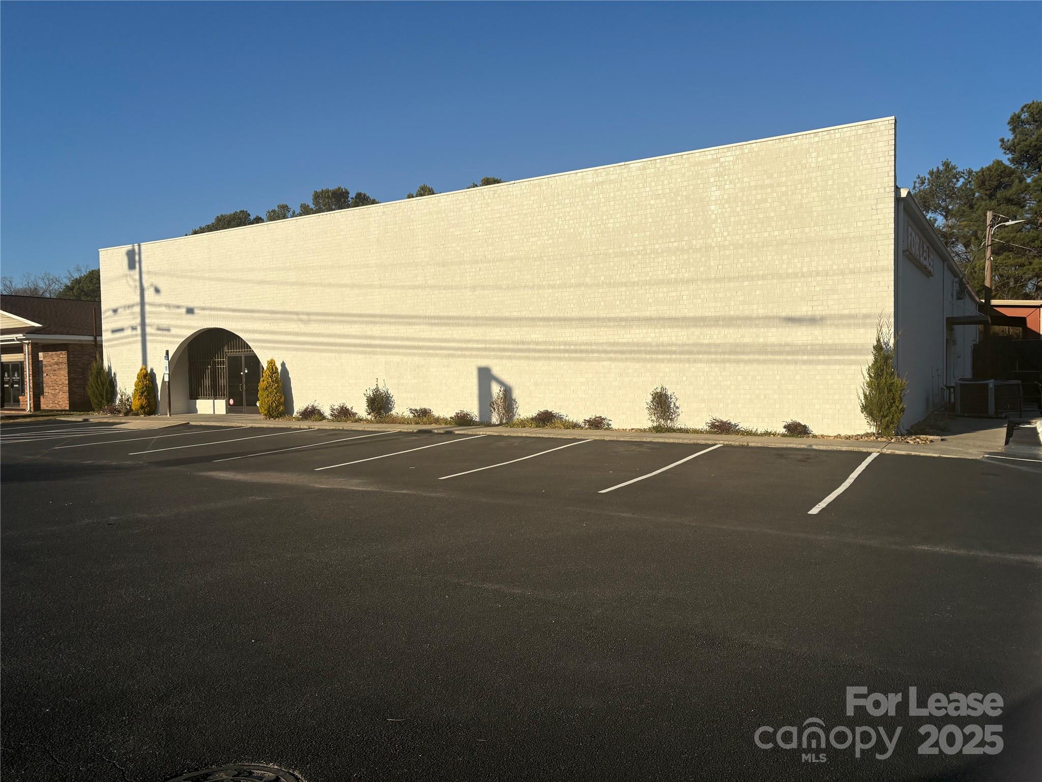 2520 W Roosevelt Boulevard Monroe NC 28110