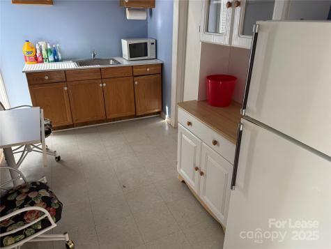 233 Davie Avenue Statesville NC 28677