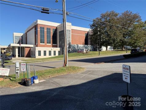 233 Davie Avenue Statesville NC 28677