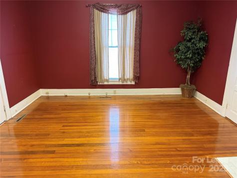233 Davie Avenue Statesville NC 28677