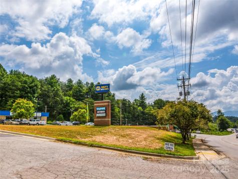 695 Carl Eller Road Mars Hill NC 28754