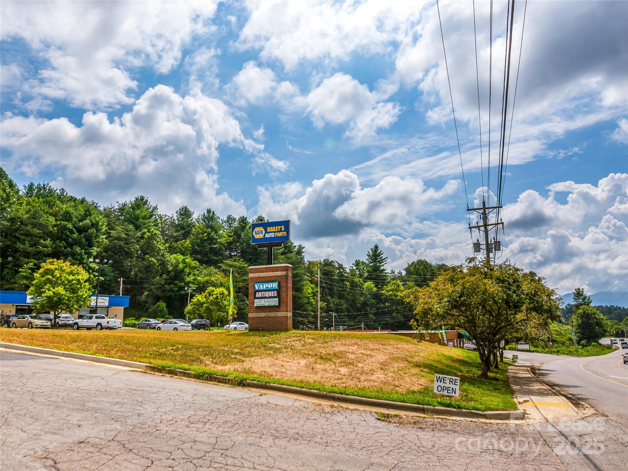 695 Carl Eller Road Mars Hill NC 28754