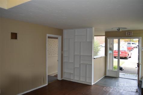 120 S Tradd Street Statesville NC 28677