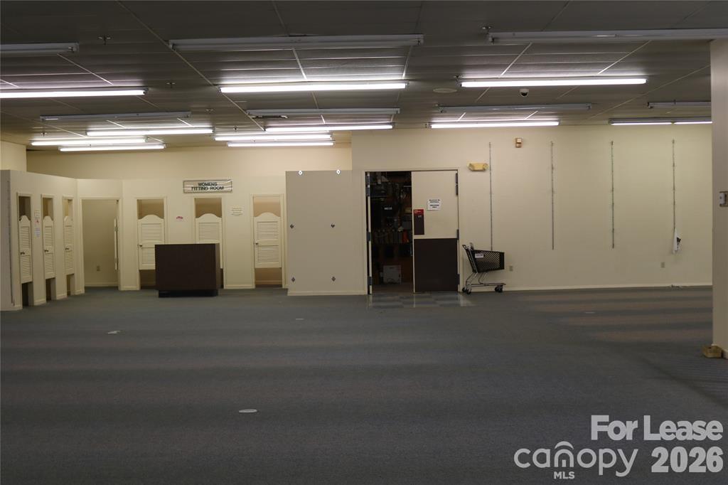 6600 N Tryon Street Charlotte NC 28213