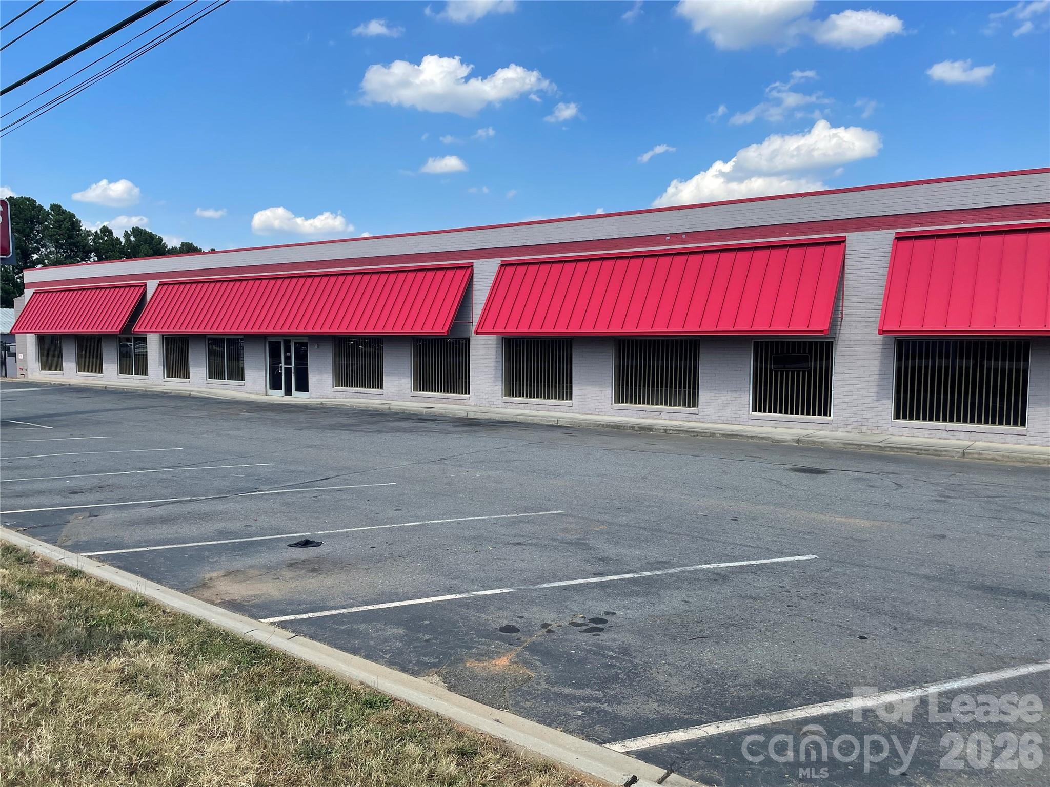 6600 N Tryon Street Charlotte NC 28213