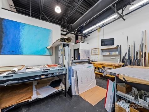 1829 Hendersonville Road Asheville NC 28803