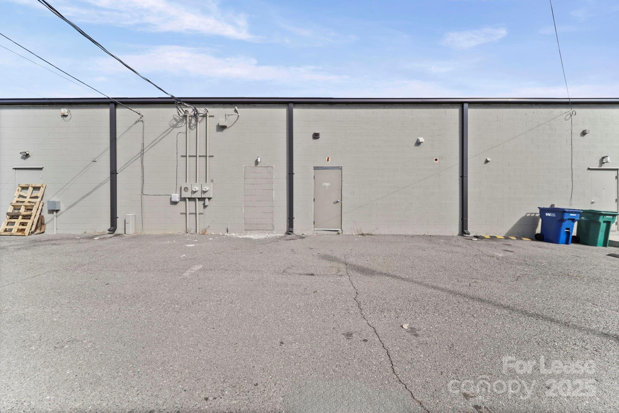 814 Nc 24/27 Albemarle NC 28001
