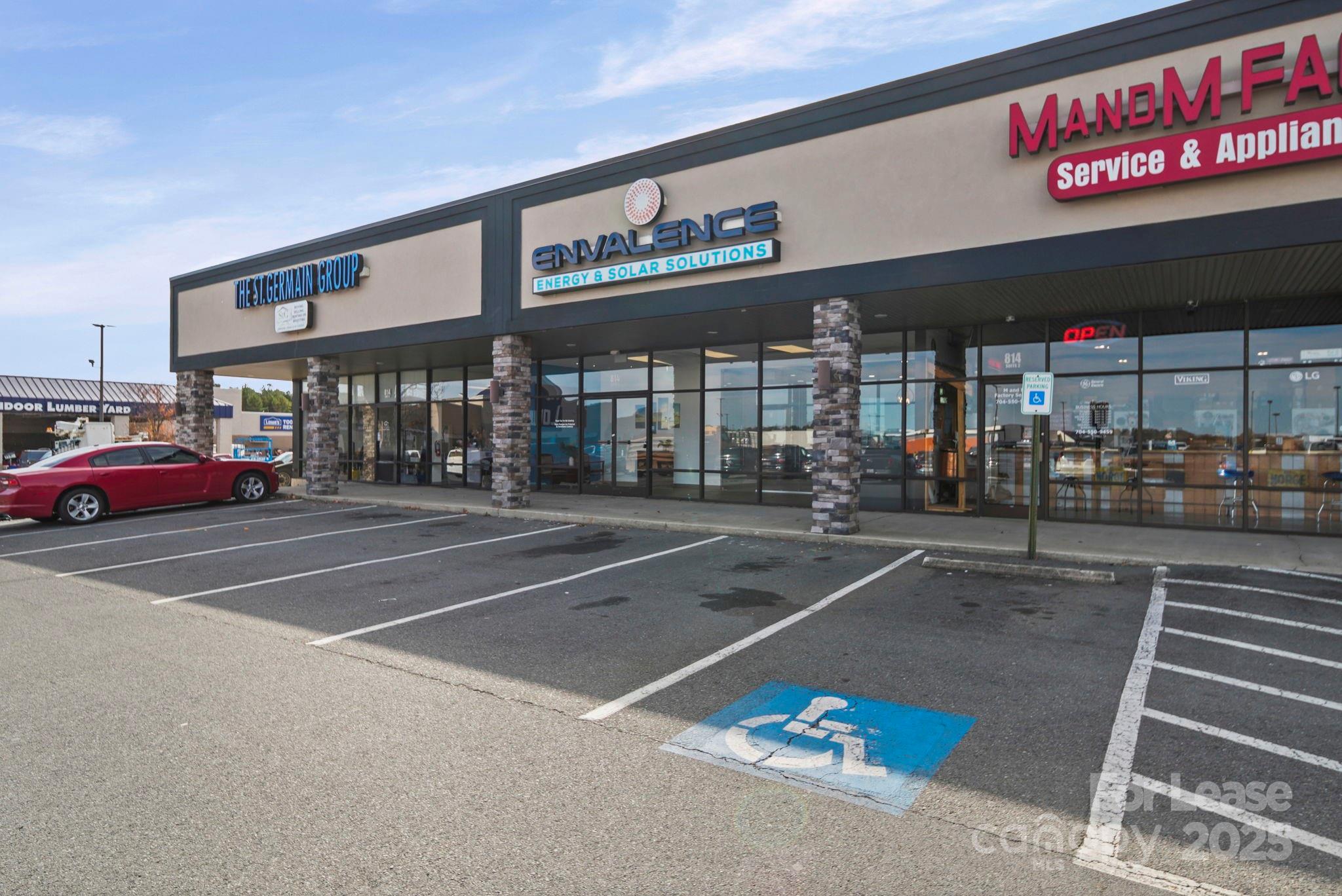 814 Nc 24/27 Albemarle NC 28001