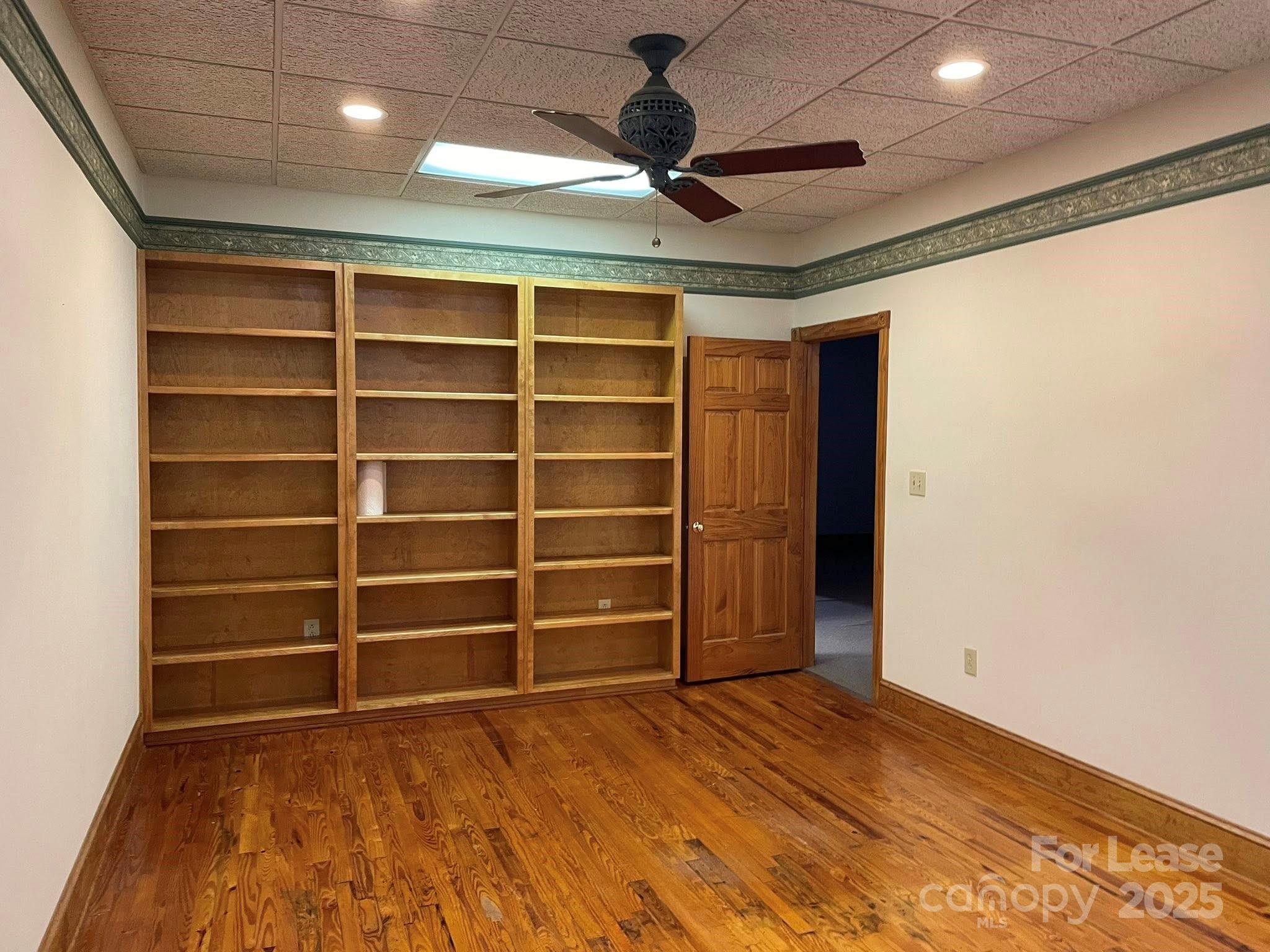 213 W Main Avenue Gastonia NC 28052