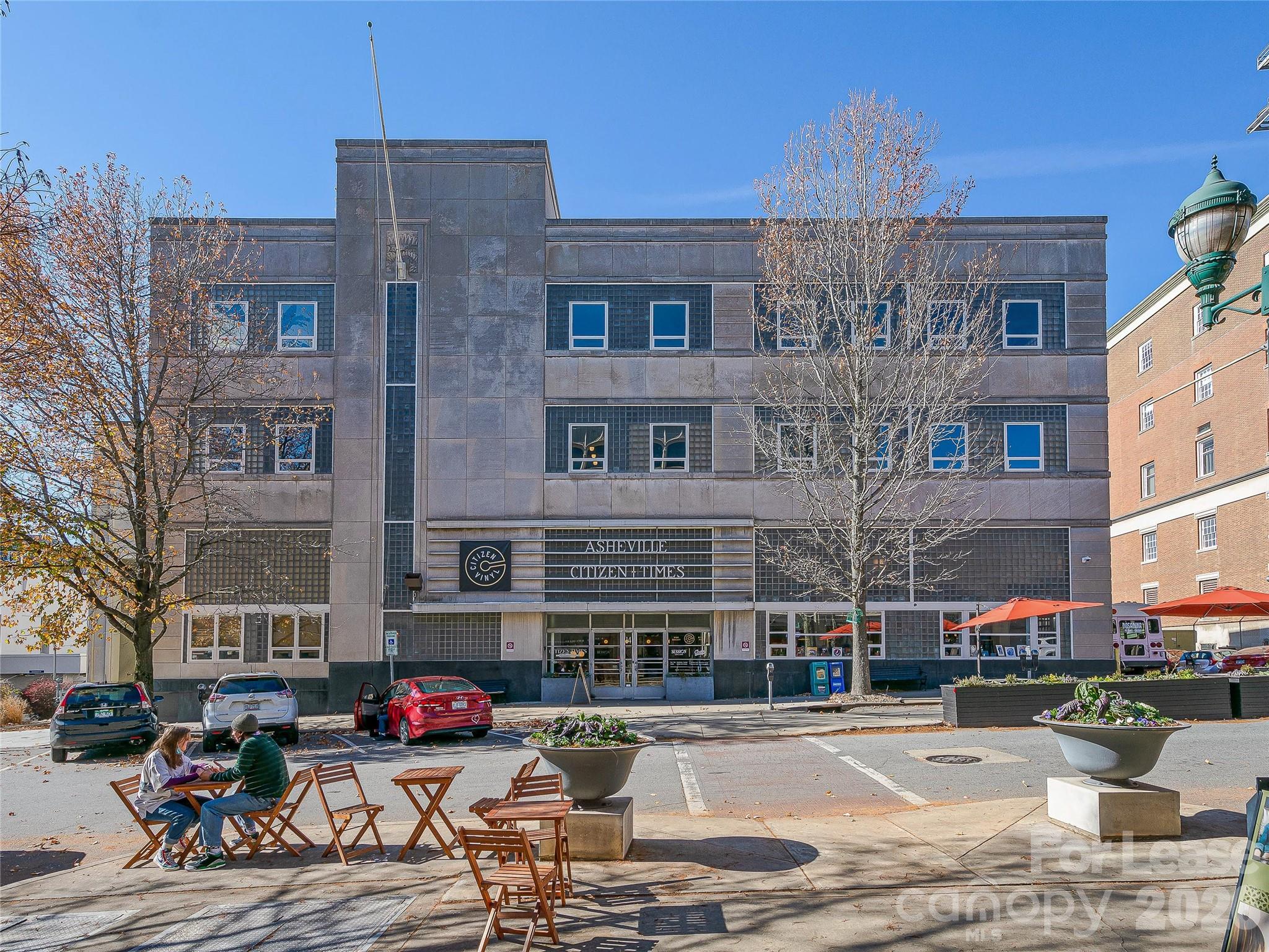 14 Ohenry Avenue Asheville NC 28801