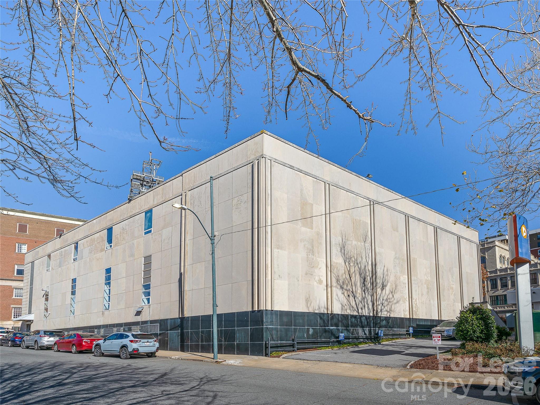 14 Ohenry Avenue Asheville NC 28801