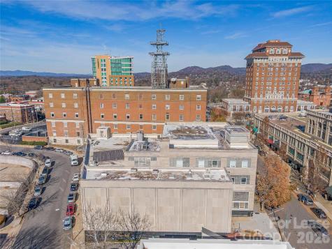 14 Ohenry Avenue Asheville NC 28801