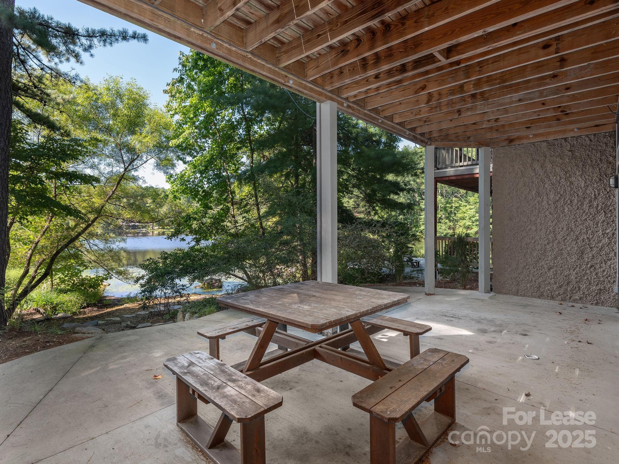 447 Lily Pad Lane Flat Rock NC 28731