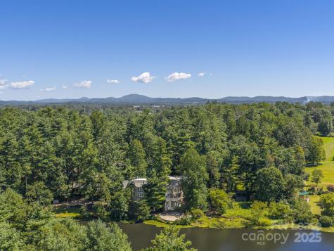 447 Lily Pad Lane Flat Rock NC 28731