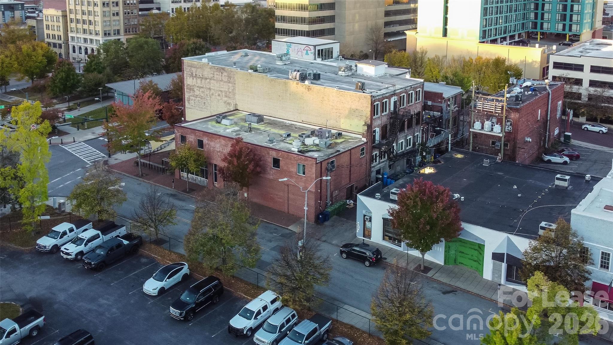 124 College Street Asheville NC 28801