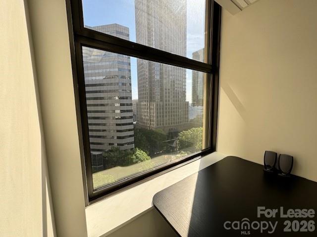 112 S Tryon Street Charlotte NC 28202