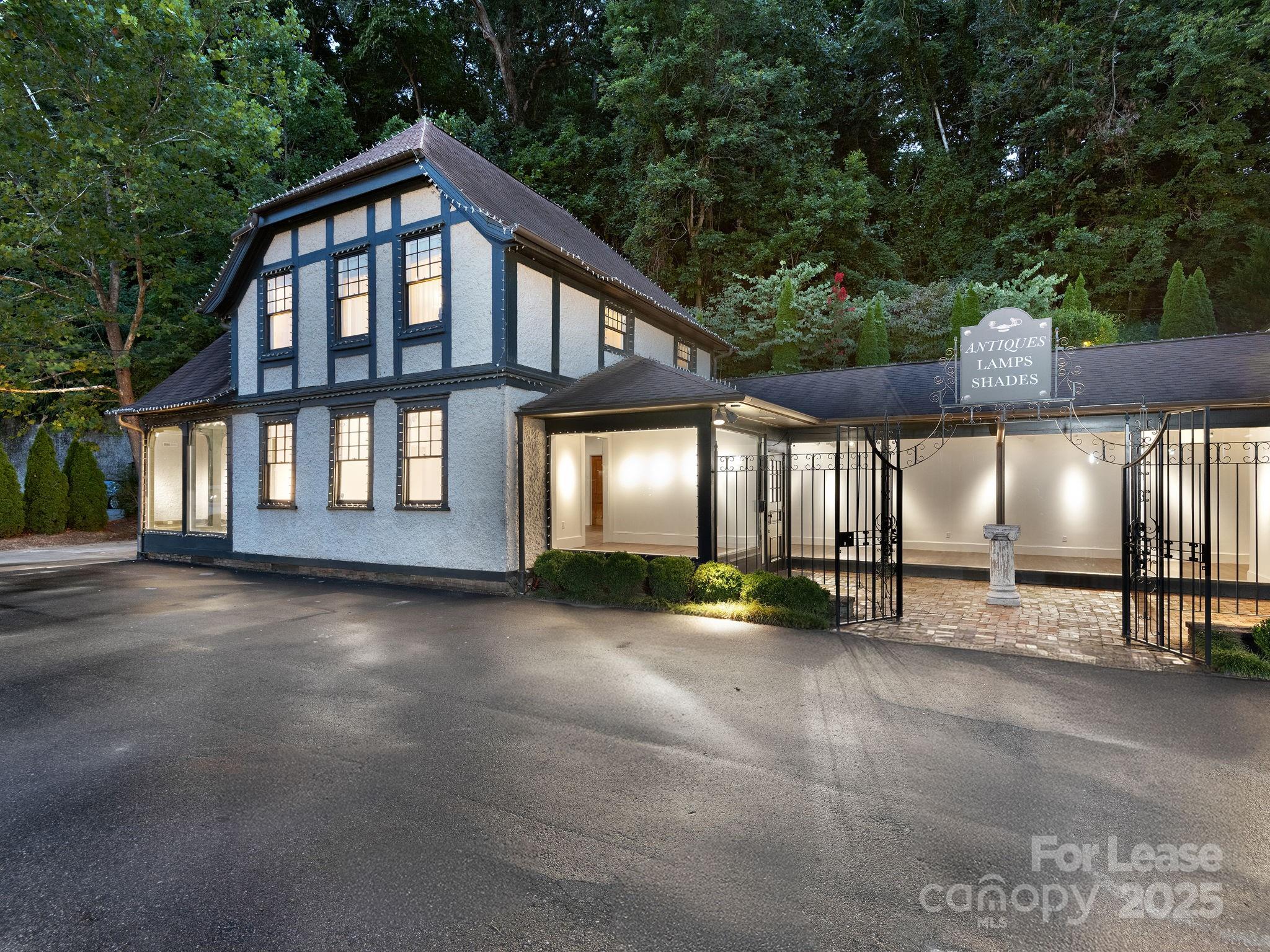 30 All Souls Crescent Asheville NC 28803