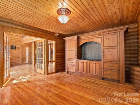 1482 Russ Avenue Waynesville NC 28786