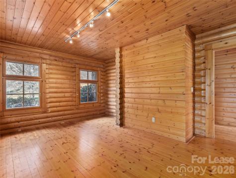 1482 Russ Avenue Waynesville NC 28786