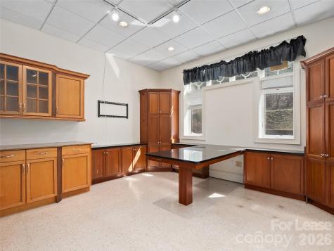 1482 Russ Avenue Waynesville NC 28786