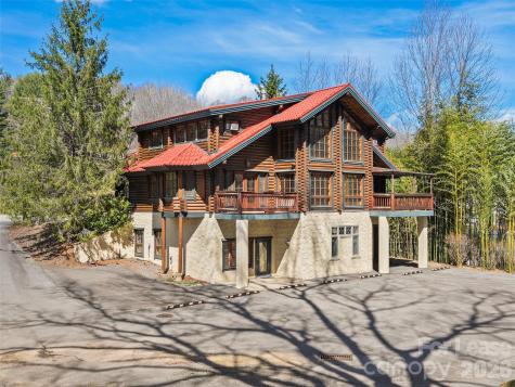1482 Russ Avenue Waynesville NC 28786