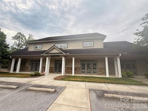 14 Towne Place Drive Hendersonville NC 28792