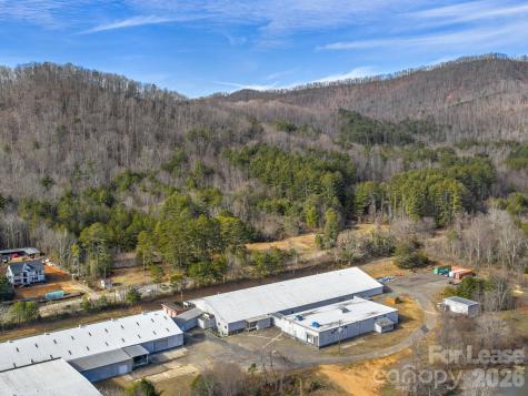111 Old Bee Tree Road Swannanoa NC 28804