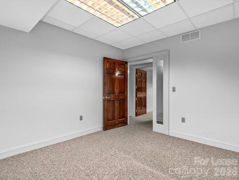 902 Fleming Street Hendersonville NC 28791