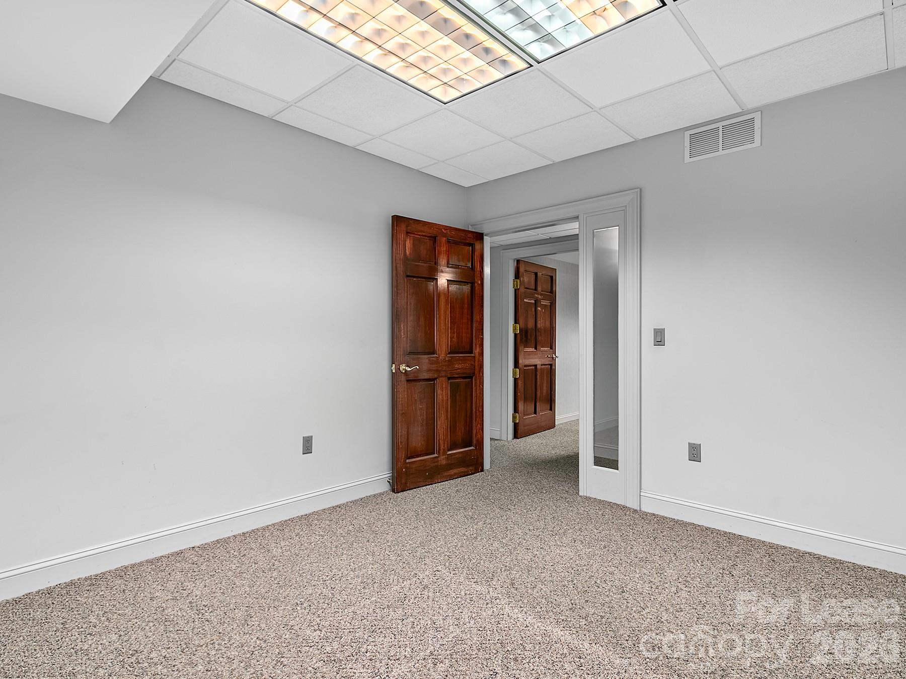 902 Fleming Street Hendersonville NC 28791