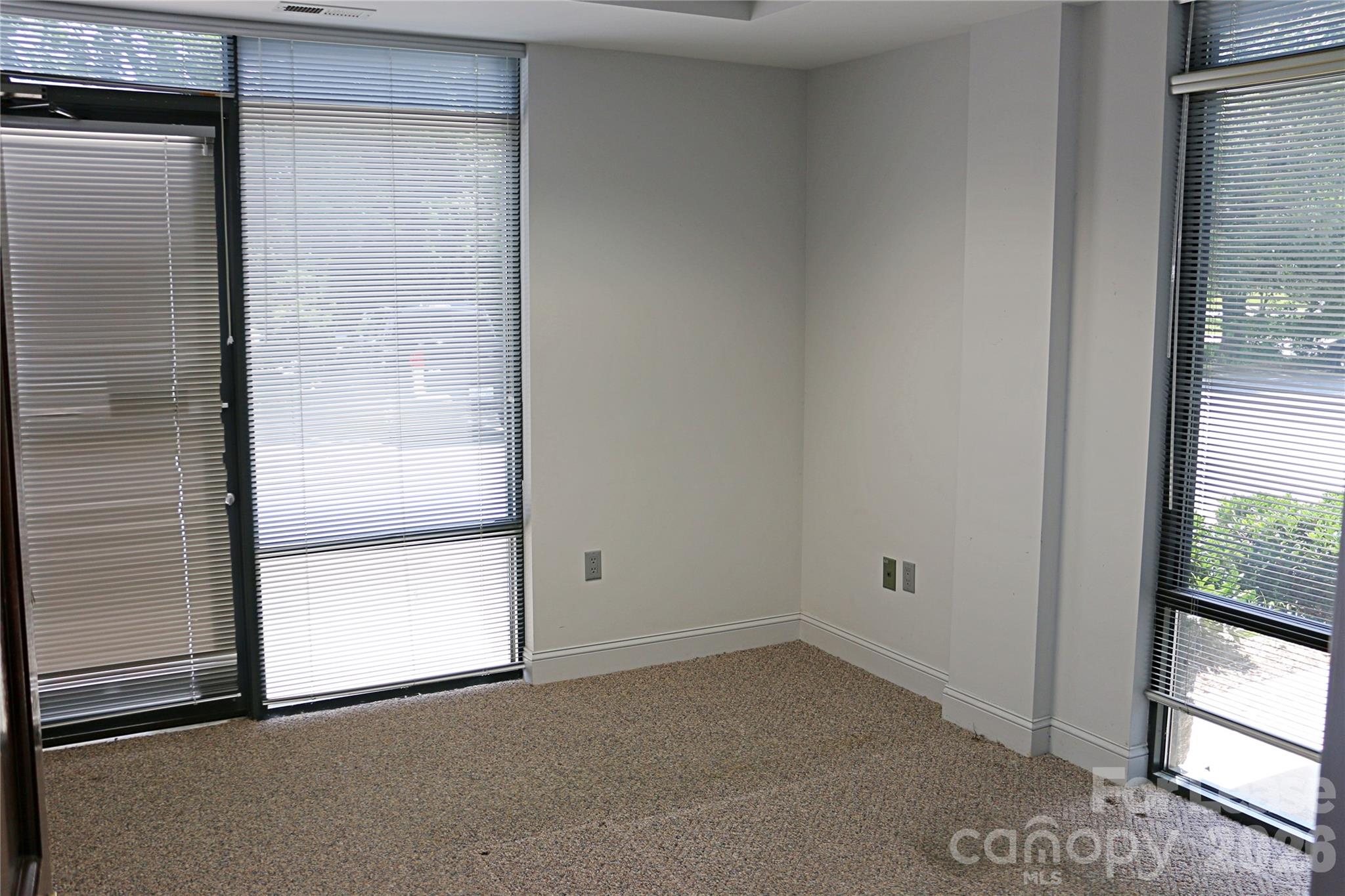 902 Fleming Street Hendersonville NC 28791