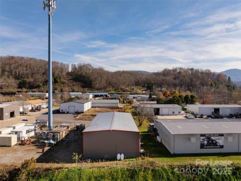 80 Allegiance Lane Waynesville NC 28786