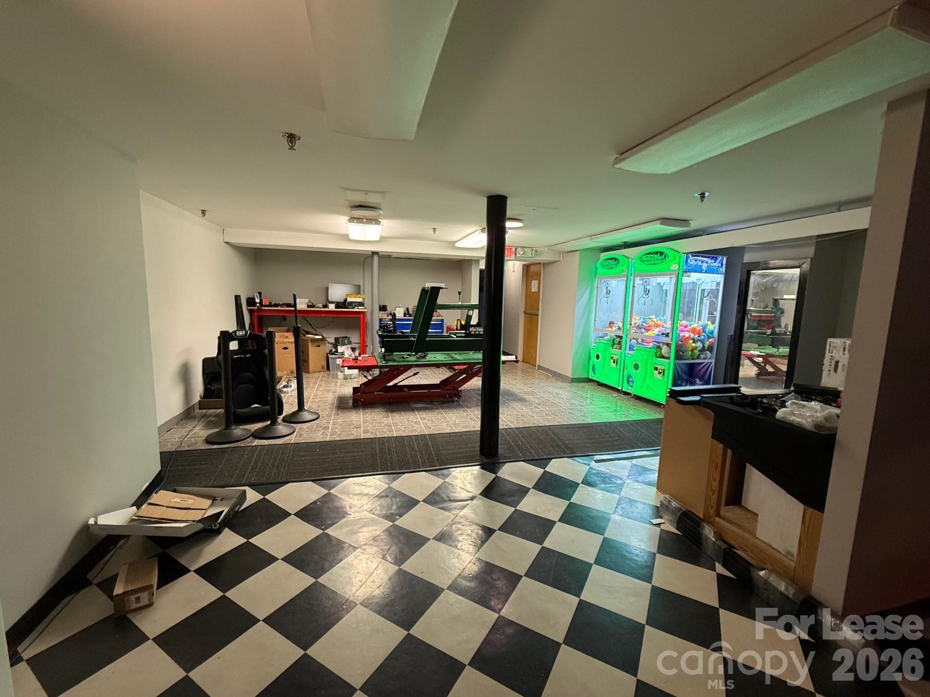 246 Union Square Hickory NC 28601
