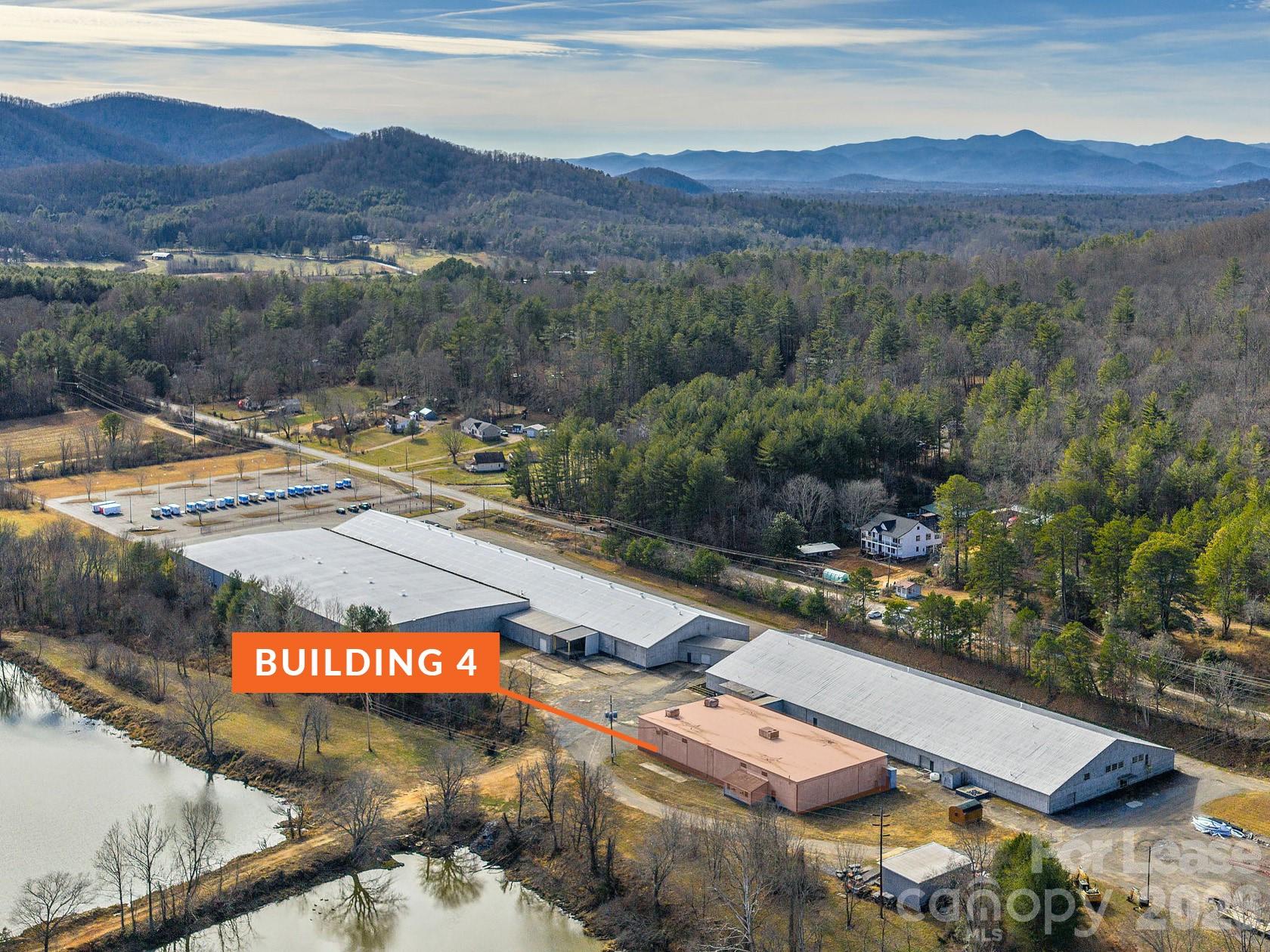 111 Old Bee Tree Road Swannanoa NC 28804