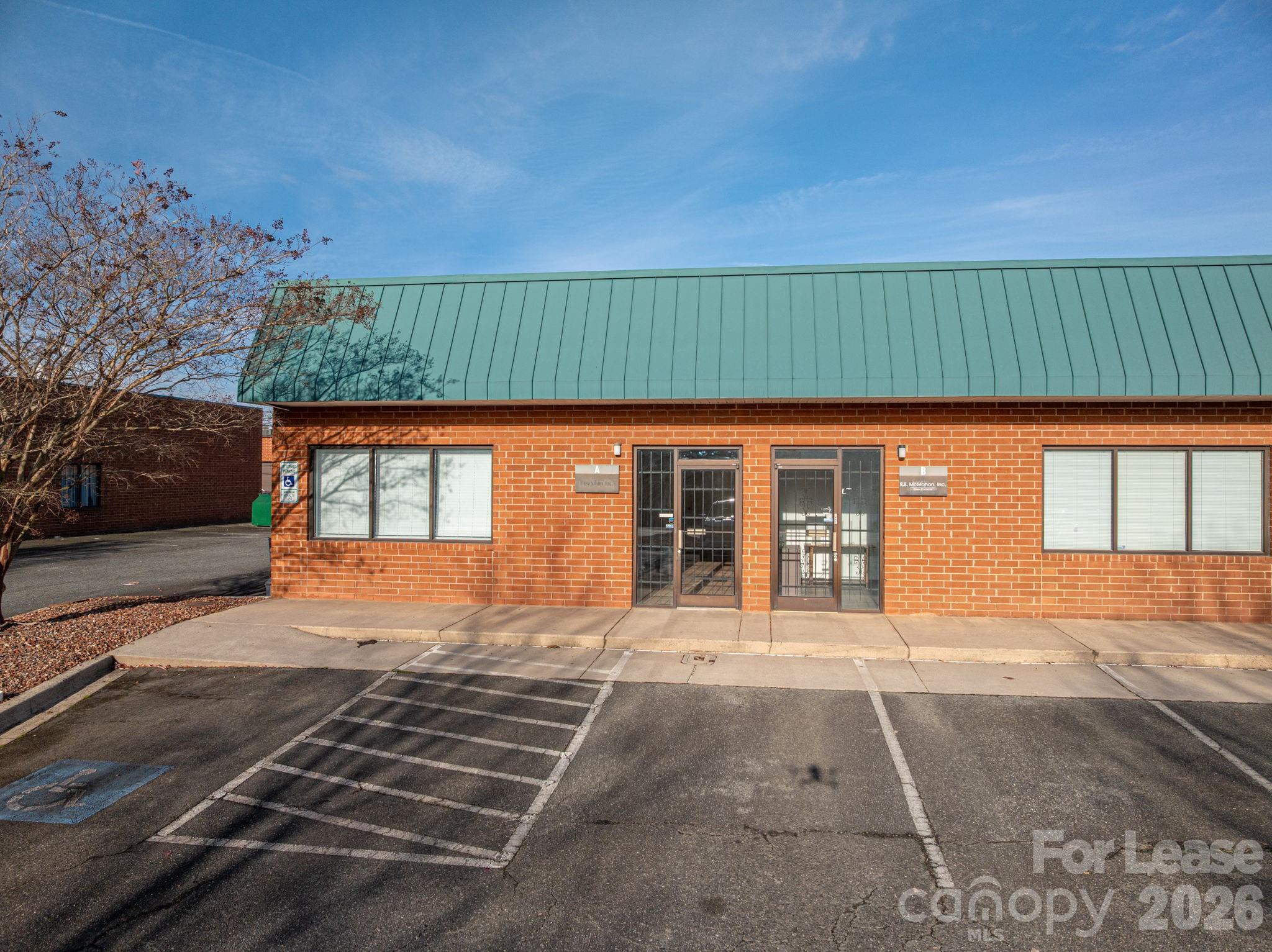 6128 Brookshire Boulevard Charlotte NC 28216