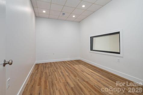 6128 Brookshire Boulevard Charlotte NC 28216