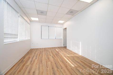 6128 Brookshire Boulevard Charlotte NC 28216