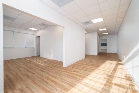 6128 Brookshire Boulevard Charlotte NC 28216