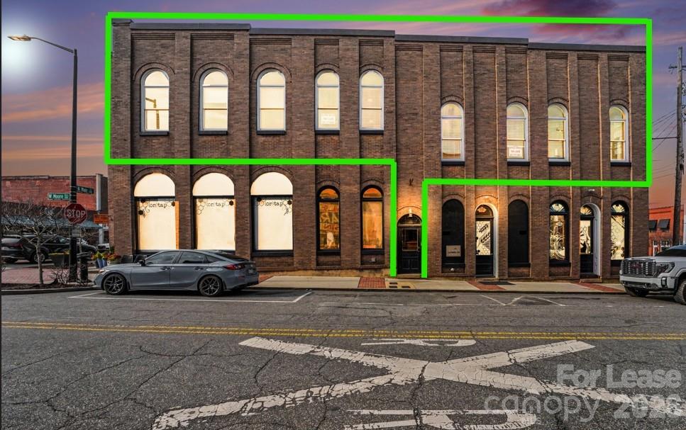 106 W Moore Avenue Mooresville NC 28115