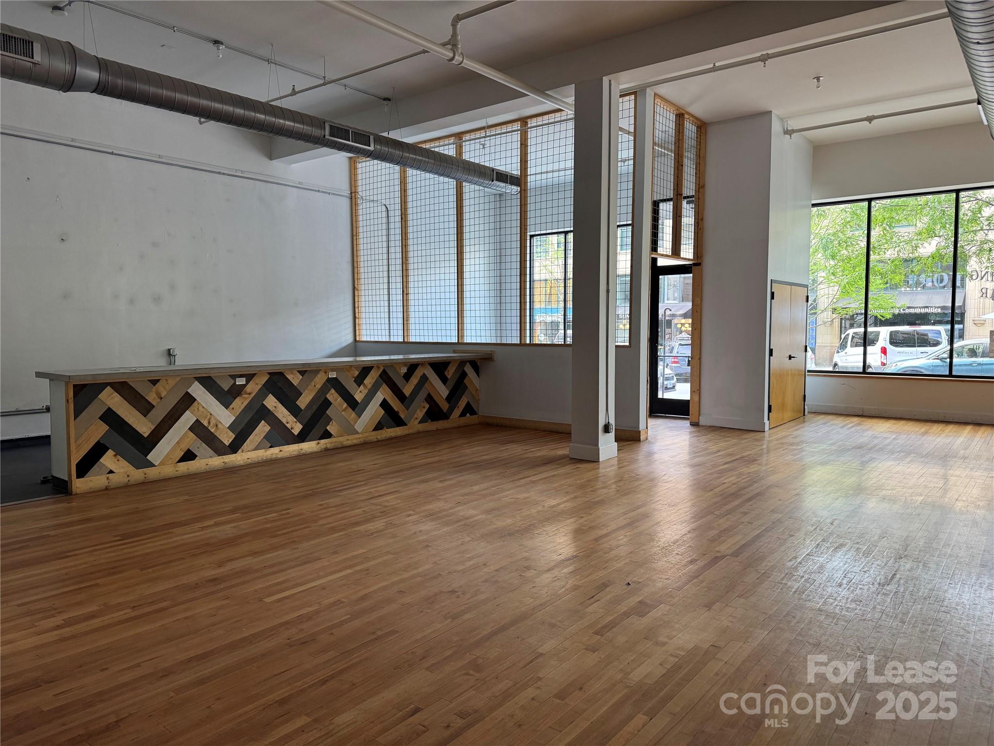 25 Page Avenue Asheville NC 28801