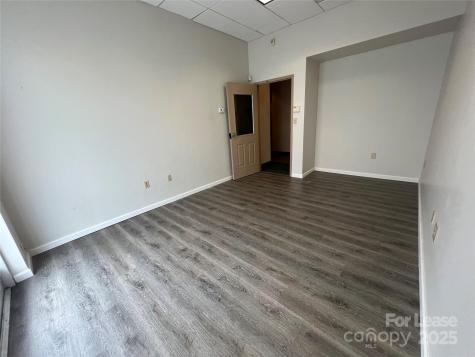 121 Rolling Hill Road Mooresville NC 28117