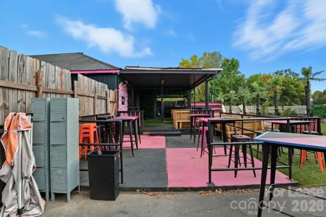 6711 Freedom Drive Charlotte NC 28214