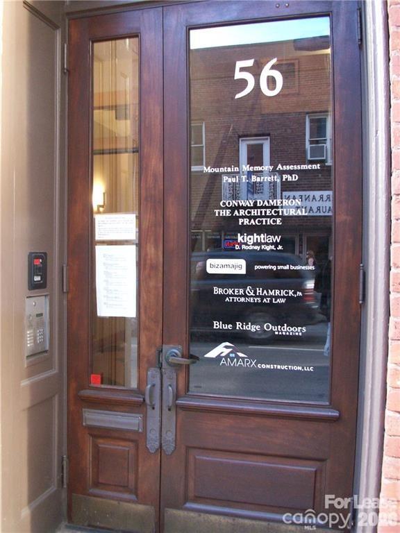 56 College Street Asheville NC 28801