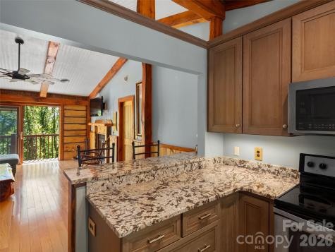 408 Windswept Drive Asheville NC 28801