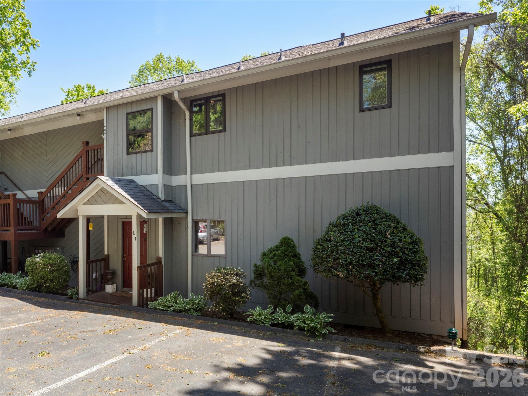 408 Windswept Drive Asheville NC 28801