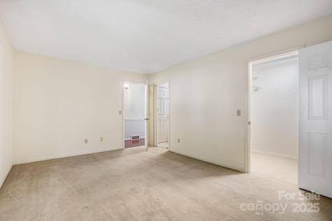 411 Britton Creek Drive Hendersonville NC 28791