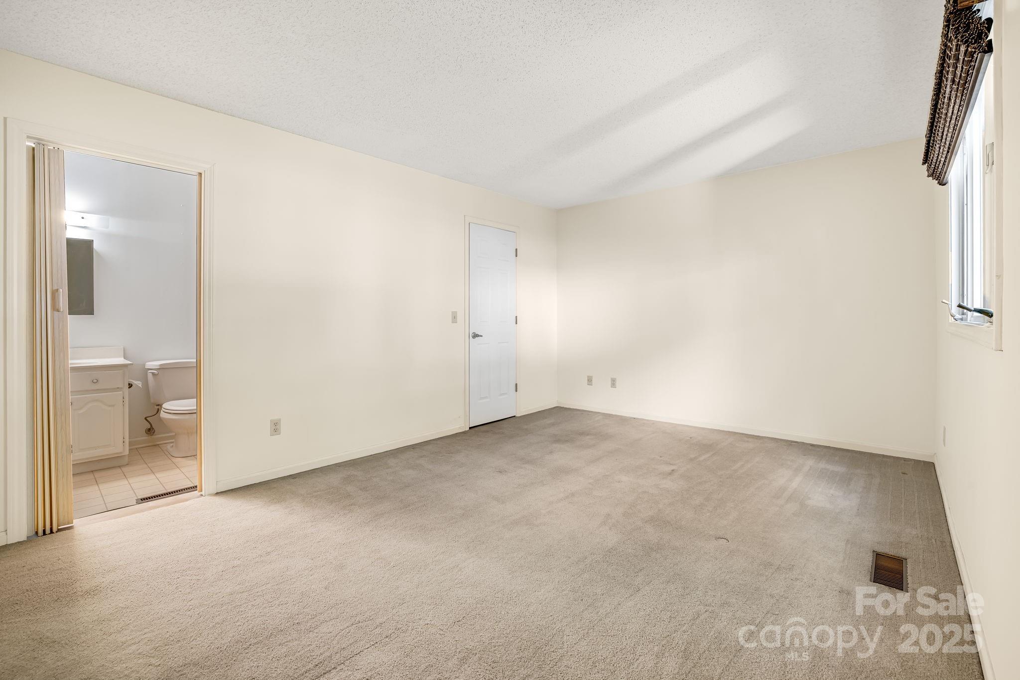411 Britton Creek Drive Hendersonville NC 28791