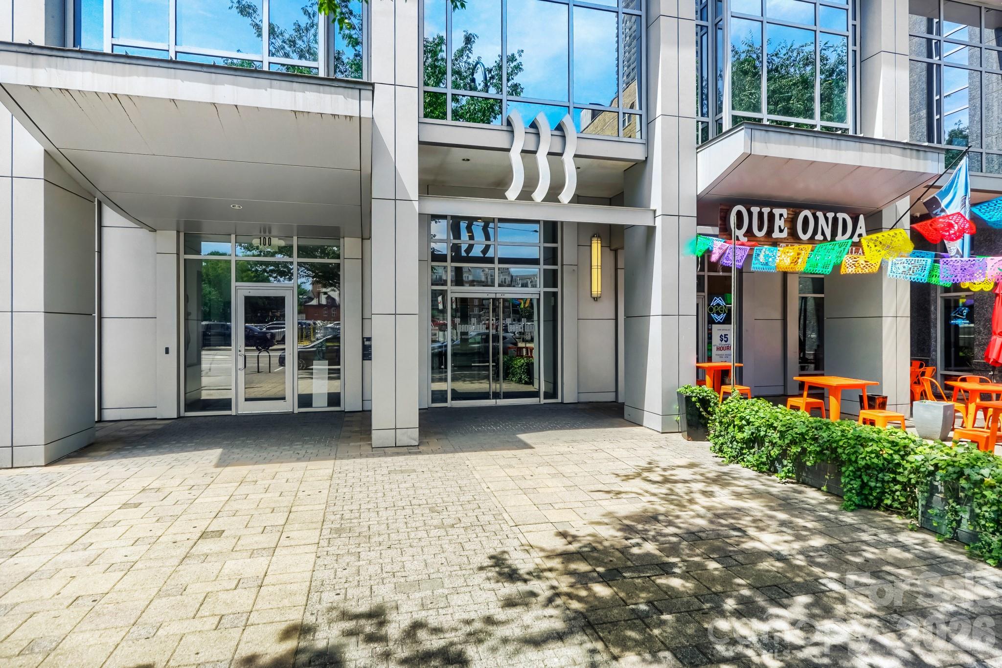 333 W Trade Street W Charlotte NC 28202