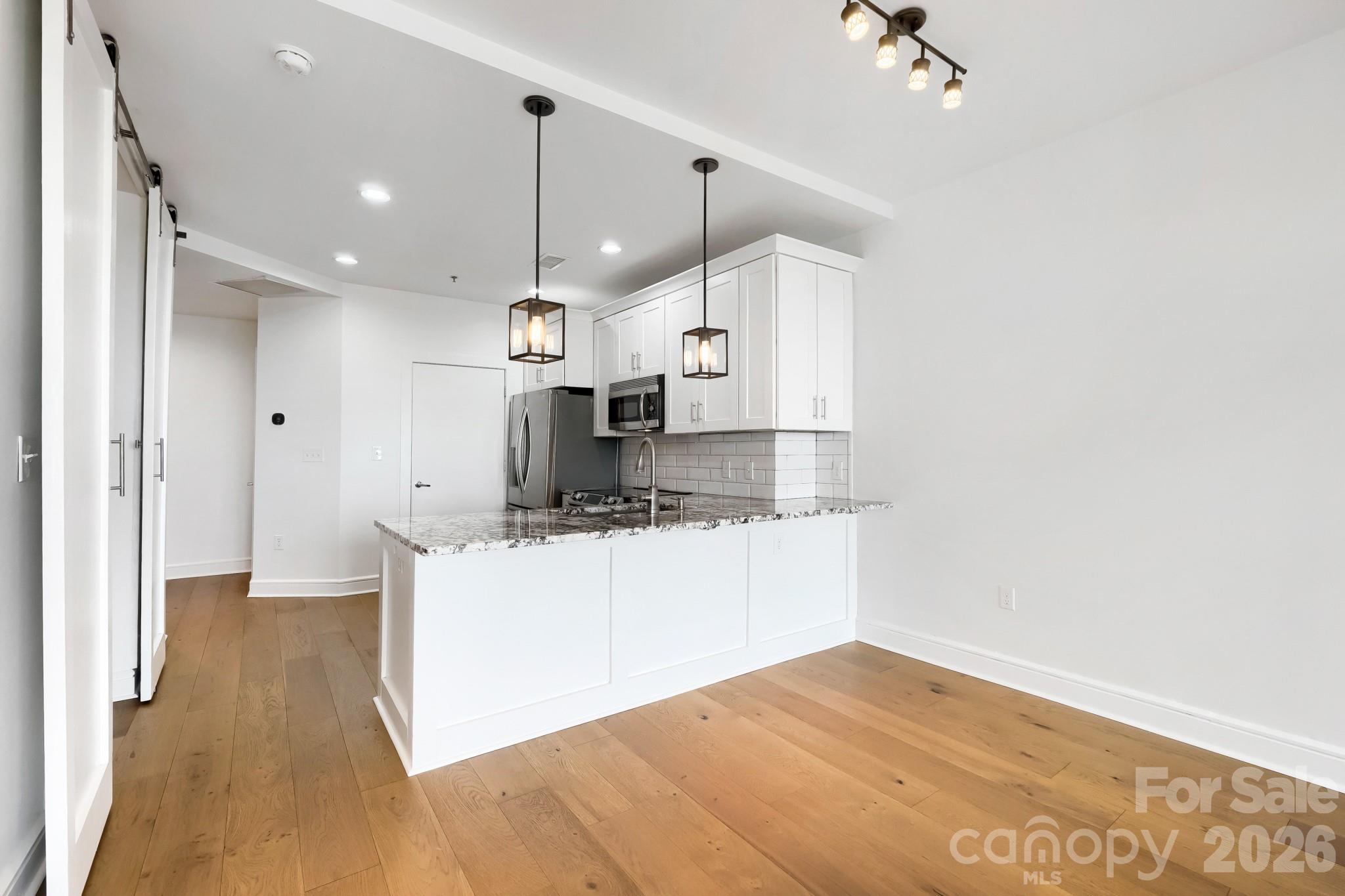 333 W Trade Street W Charlotte NC 28202