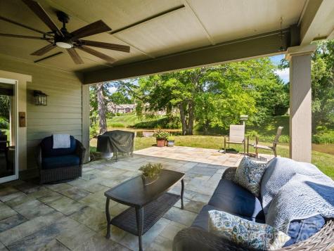 10 Gray Wolf Lane Hendersonville NC 28792